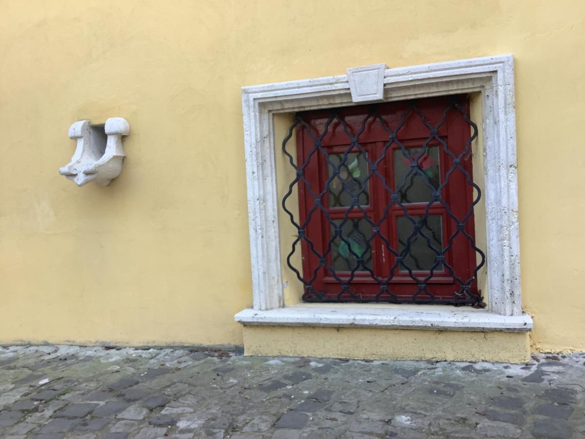 Poppy Flower Apartment Budapeşte Dış mekan fotoğraf